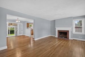 Living Room/Dining Room