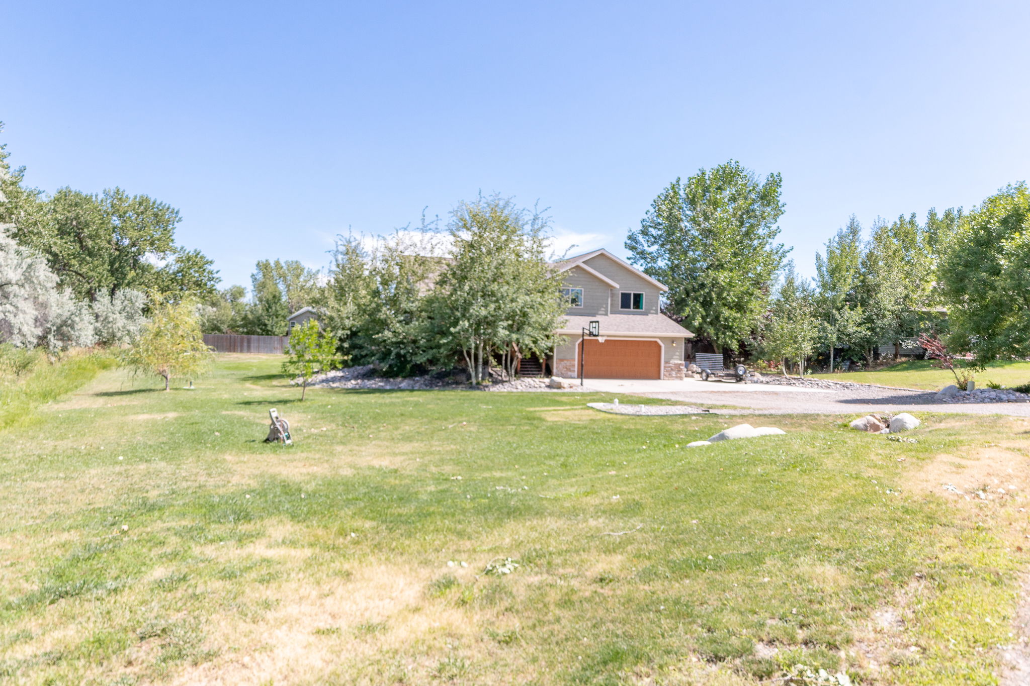 8560 longmeadow dr billings mt 59106 lani gershmel photography