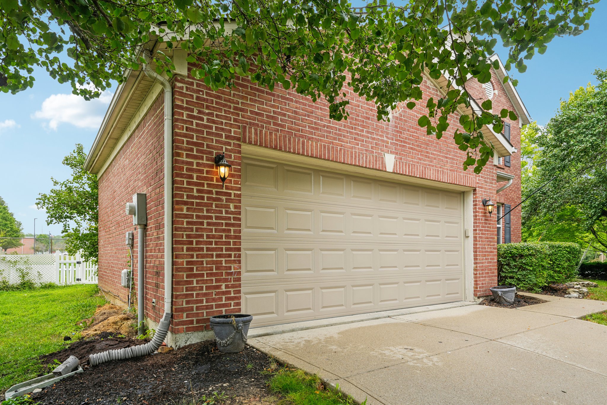 Walden Trace Dr-003.jpg