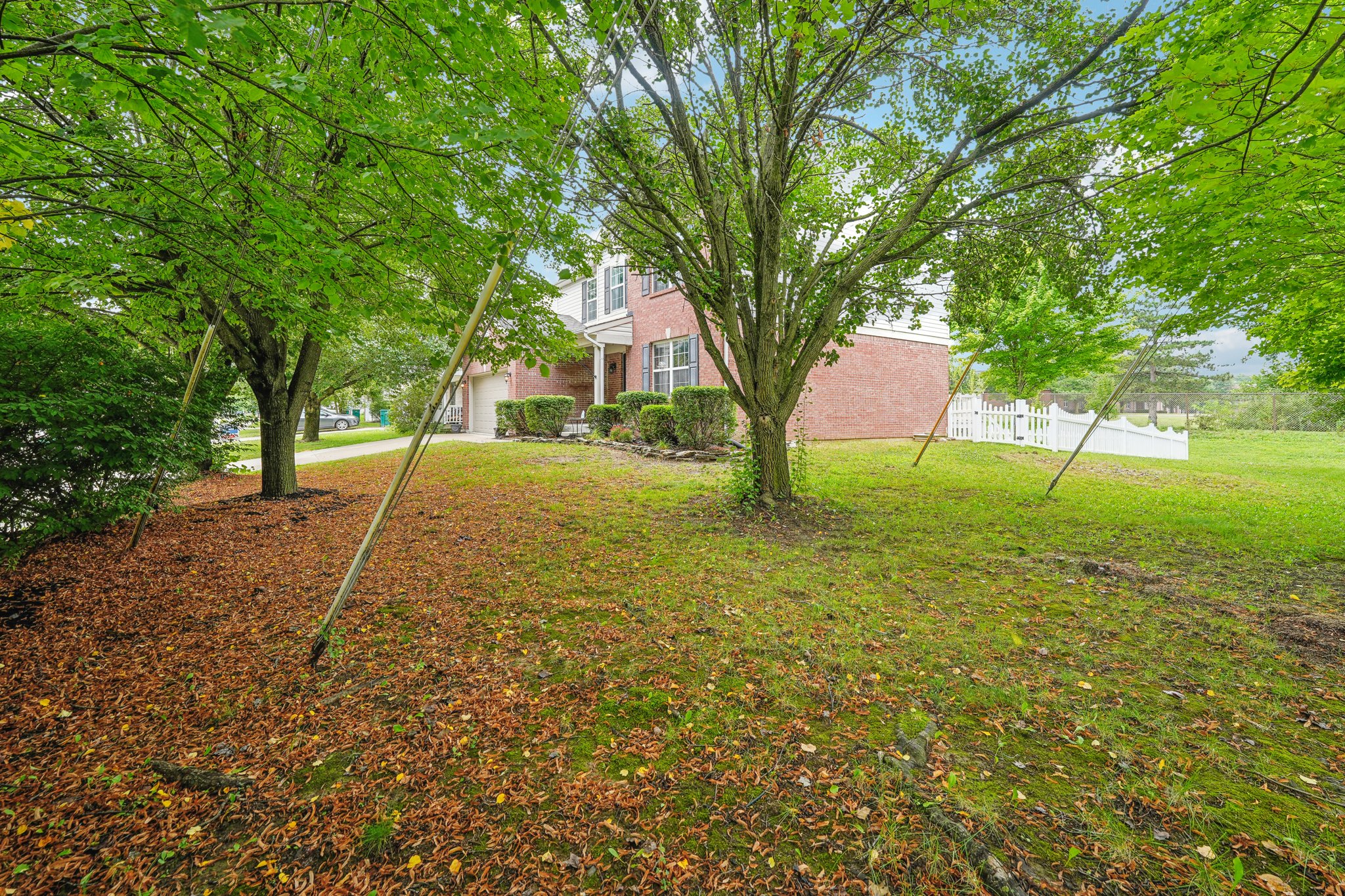Walden Trace Dr-004.jpg