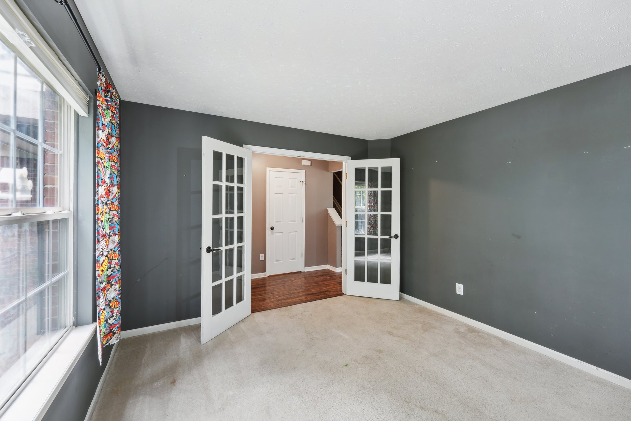 Walden Trace Dr-016.jpg
