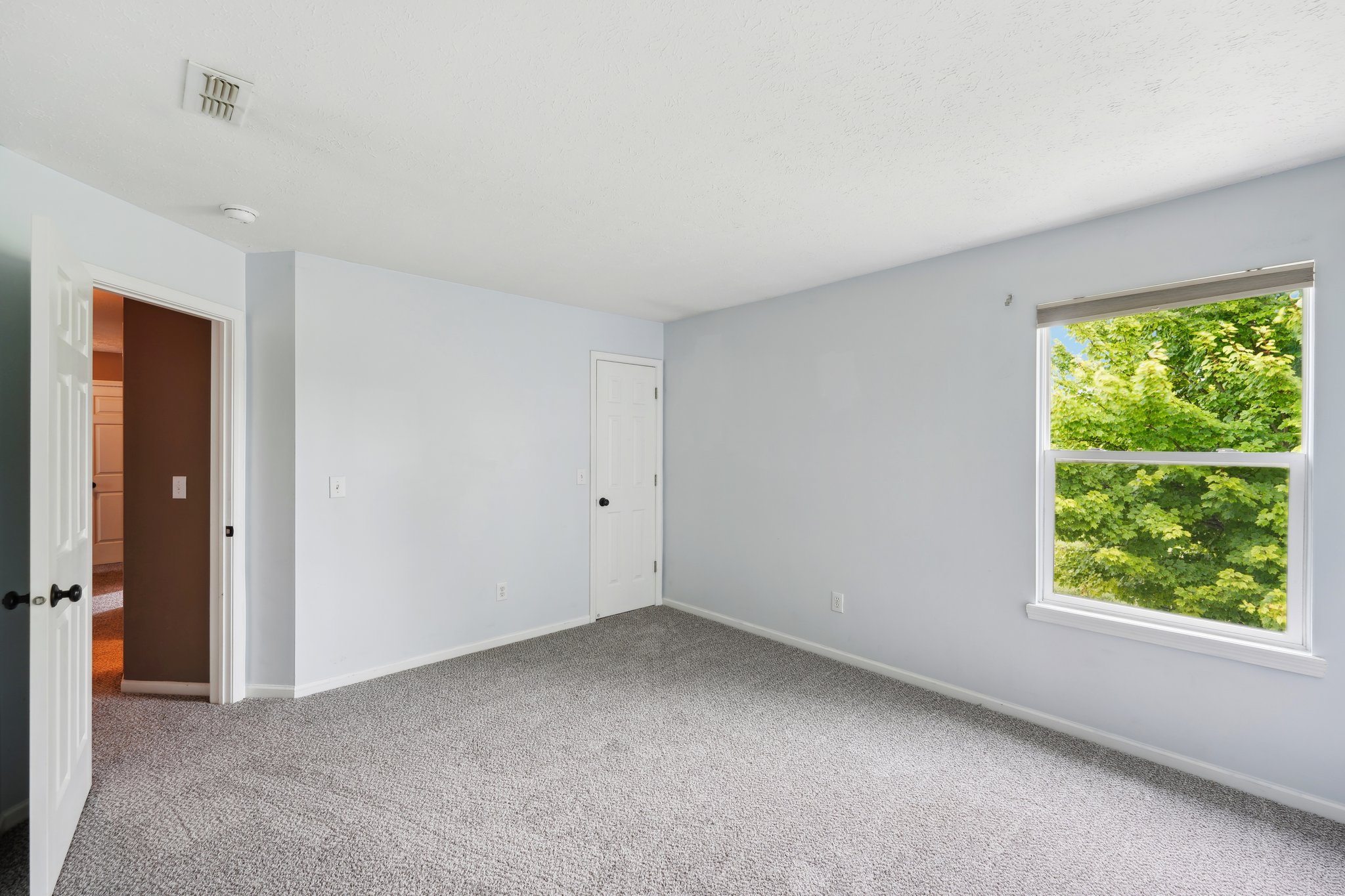 Walden Trace Dr-025.jpg