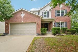 Walden Trace Dr-001.jpg