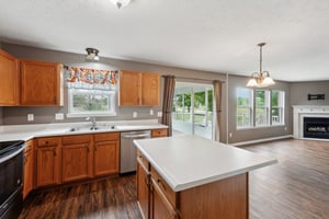 Walden Trace Dr-013.jpg