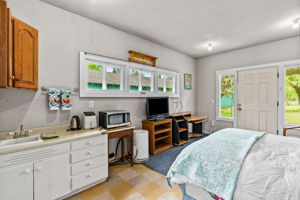  Photo 46