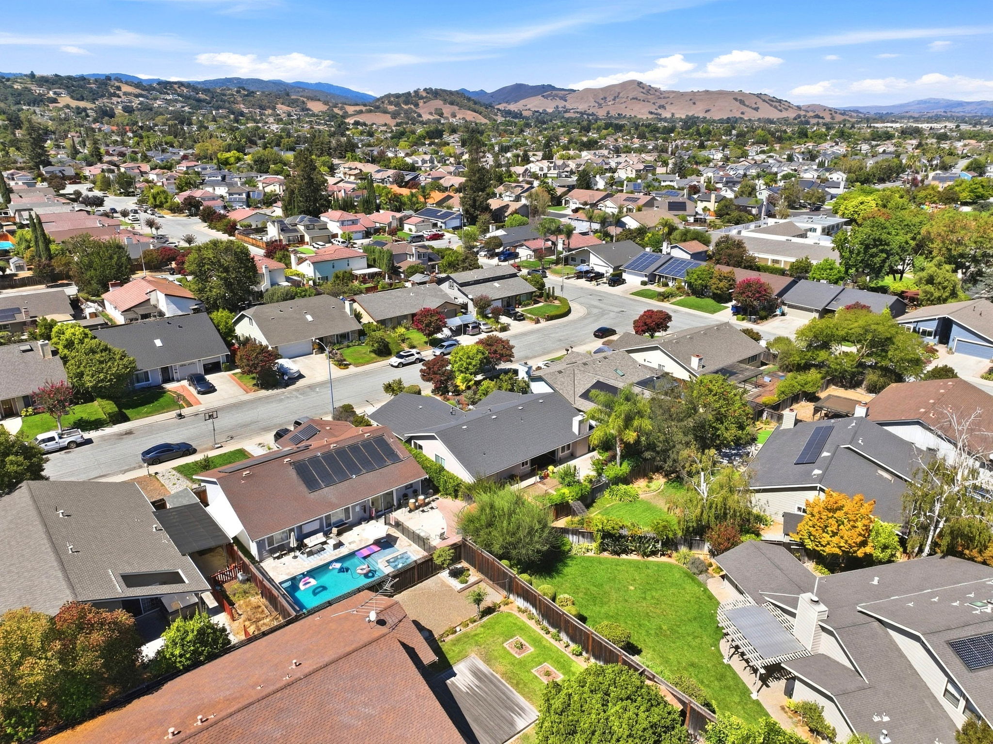 016_F8_AERIAL_8568 Silvia St