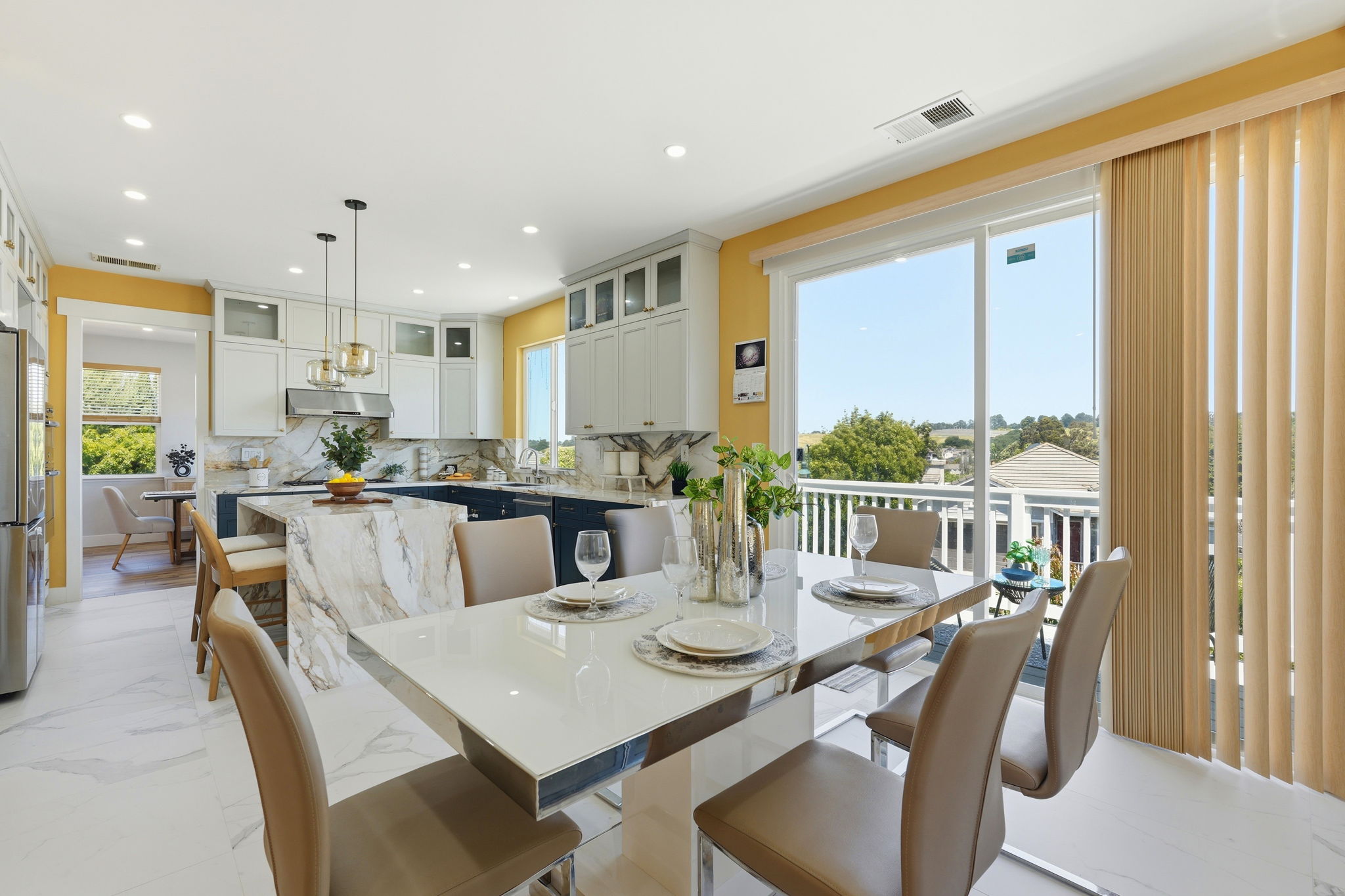 028_F8_857 Bridgeway Cir