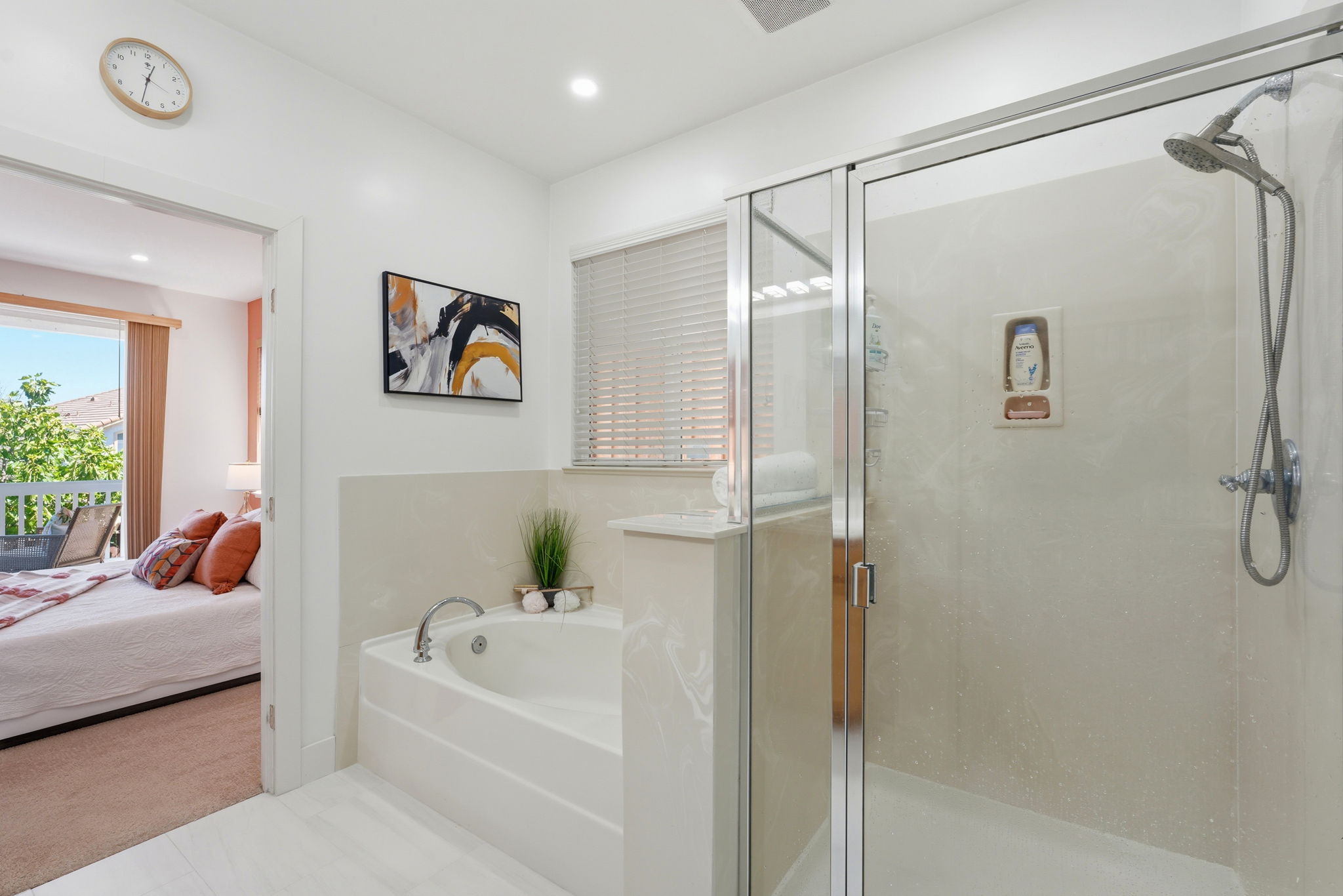 046_F8_857 Bridgeway Cir