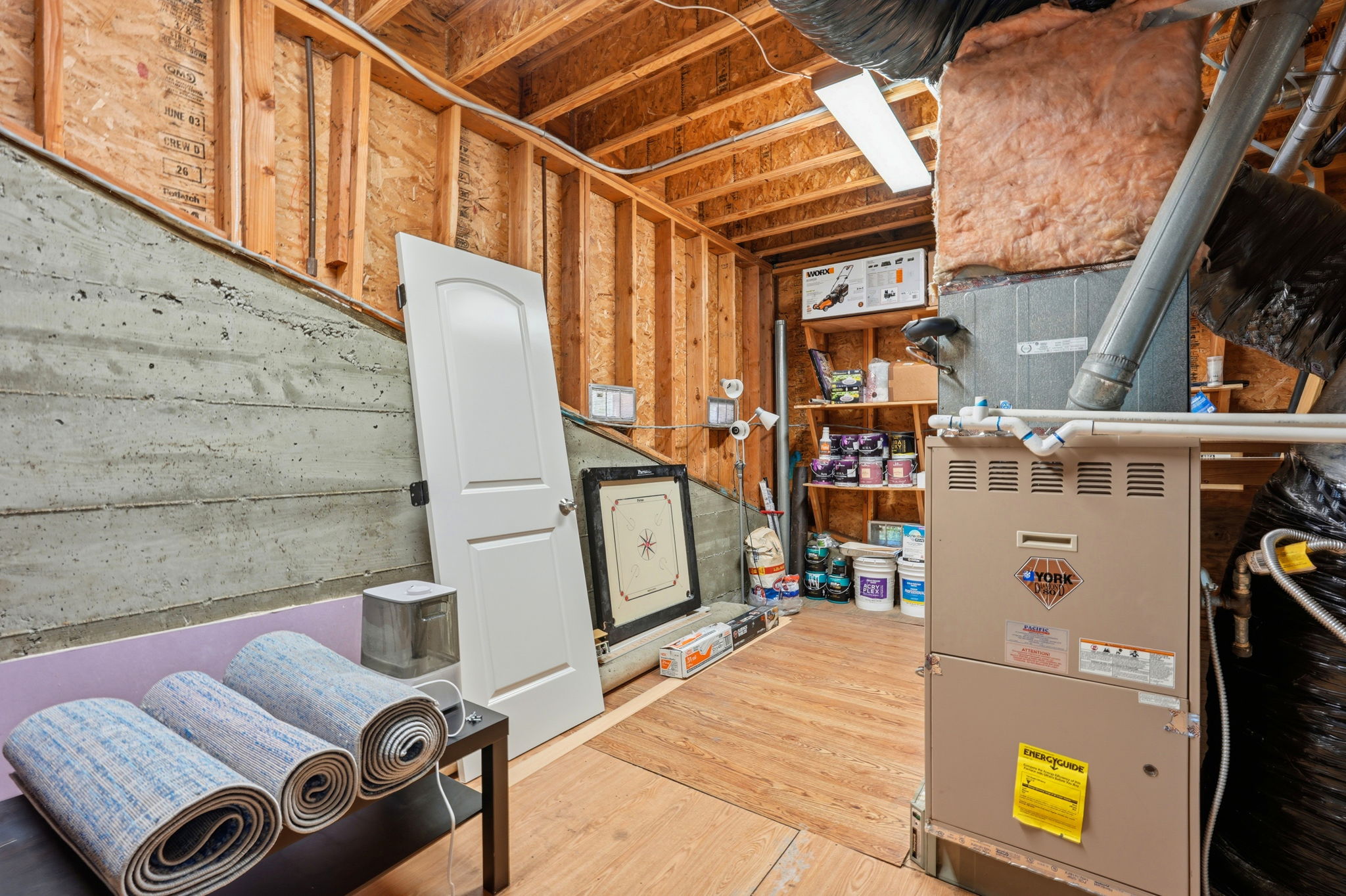 050_F8_857 Bridgeway Cir
