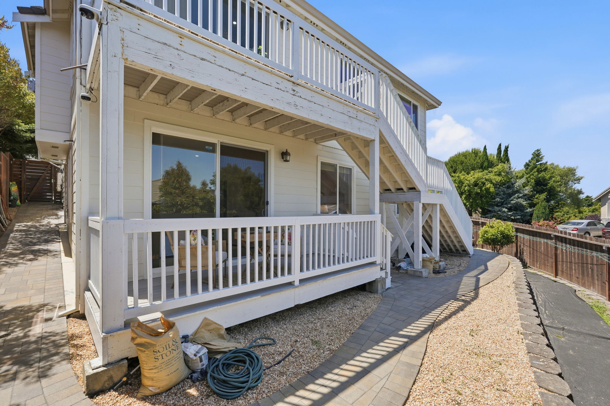 056_F8_857 Bridgeway Cir