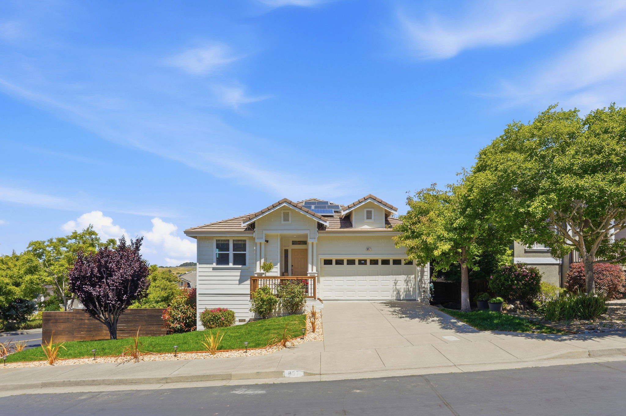001_F8_857 Bridgeway Cir