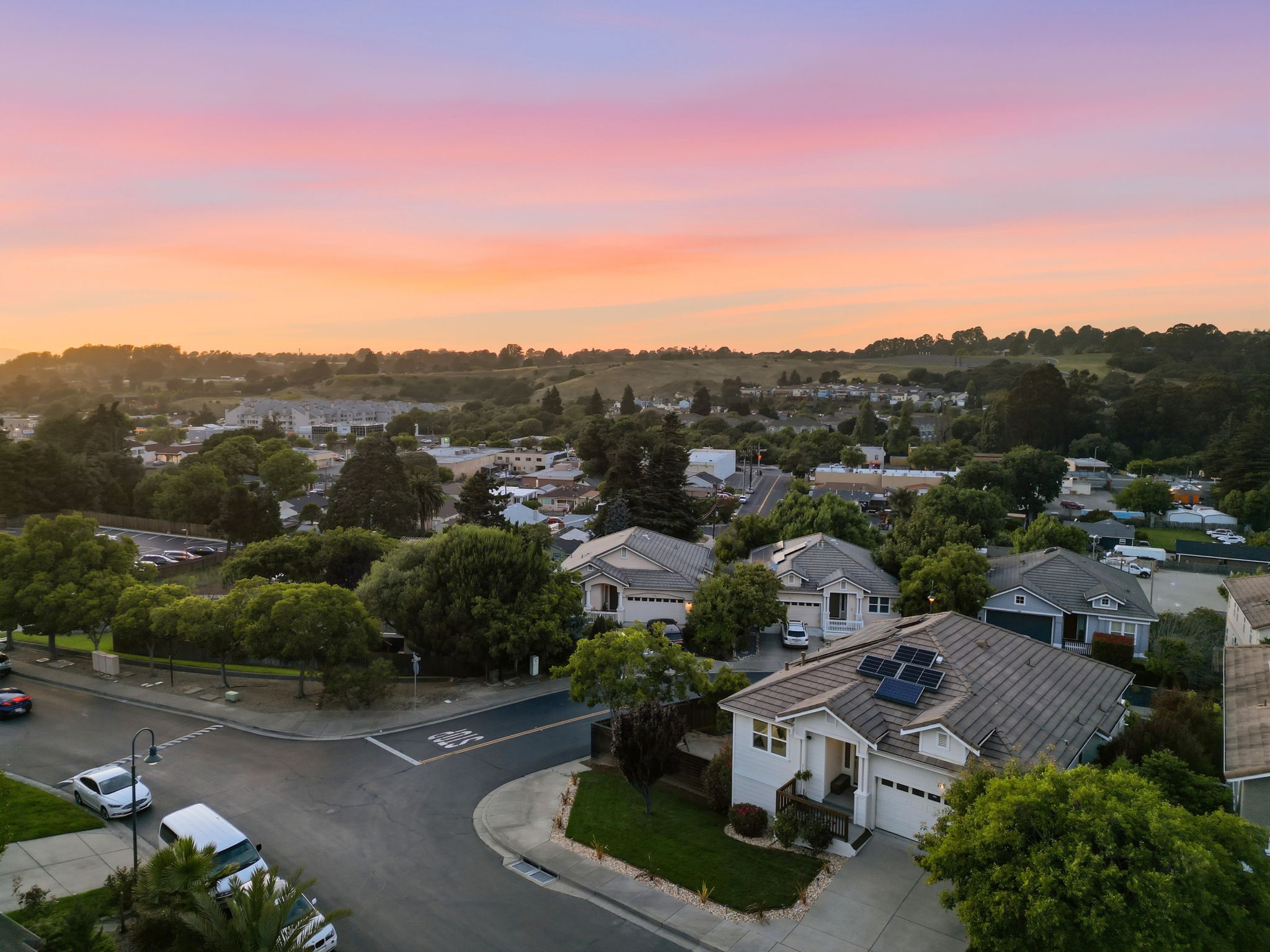 028_F8_TWILIGHT_857 Bridgeway Cir