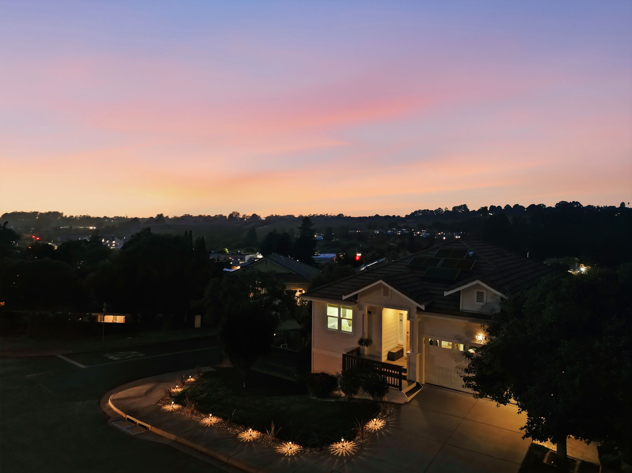 035_F8_TWILIGHT_857 Bridgeway Cir