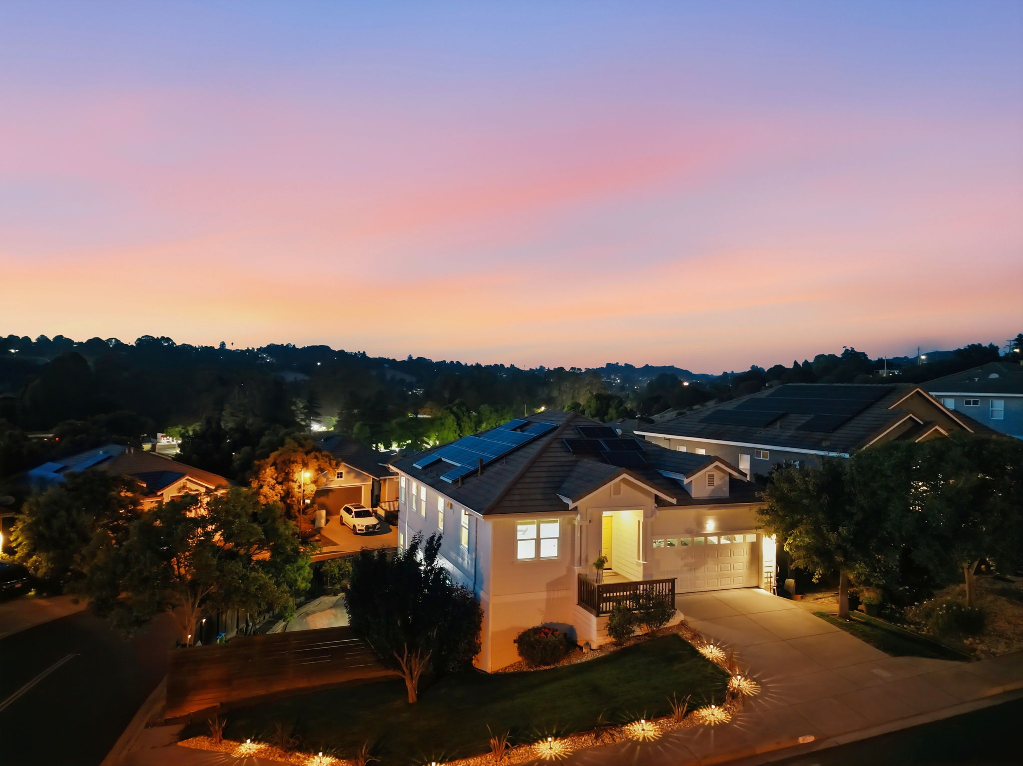 044_F8_TWILIGHT_857 Bridgeway Cir