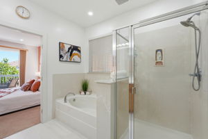 046_F8_857 Bridgeway Cir