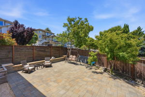 058_F8_857 Bridgeway Cir