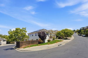 003_F8_857 Bridgeway Cir