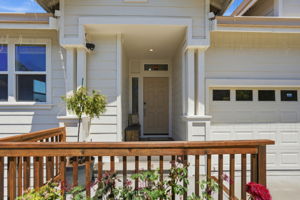 004_F8_857 Bridgeway Cir