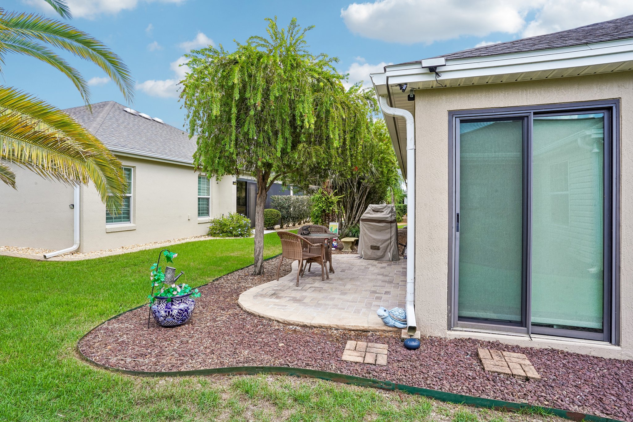 Enisgrove Way-S1009-042.jpg