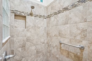 Enisgrove Way-S1009-028.jpg