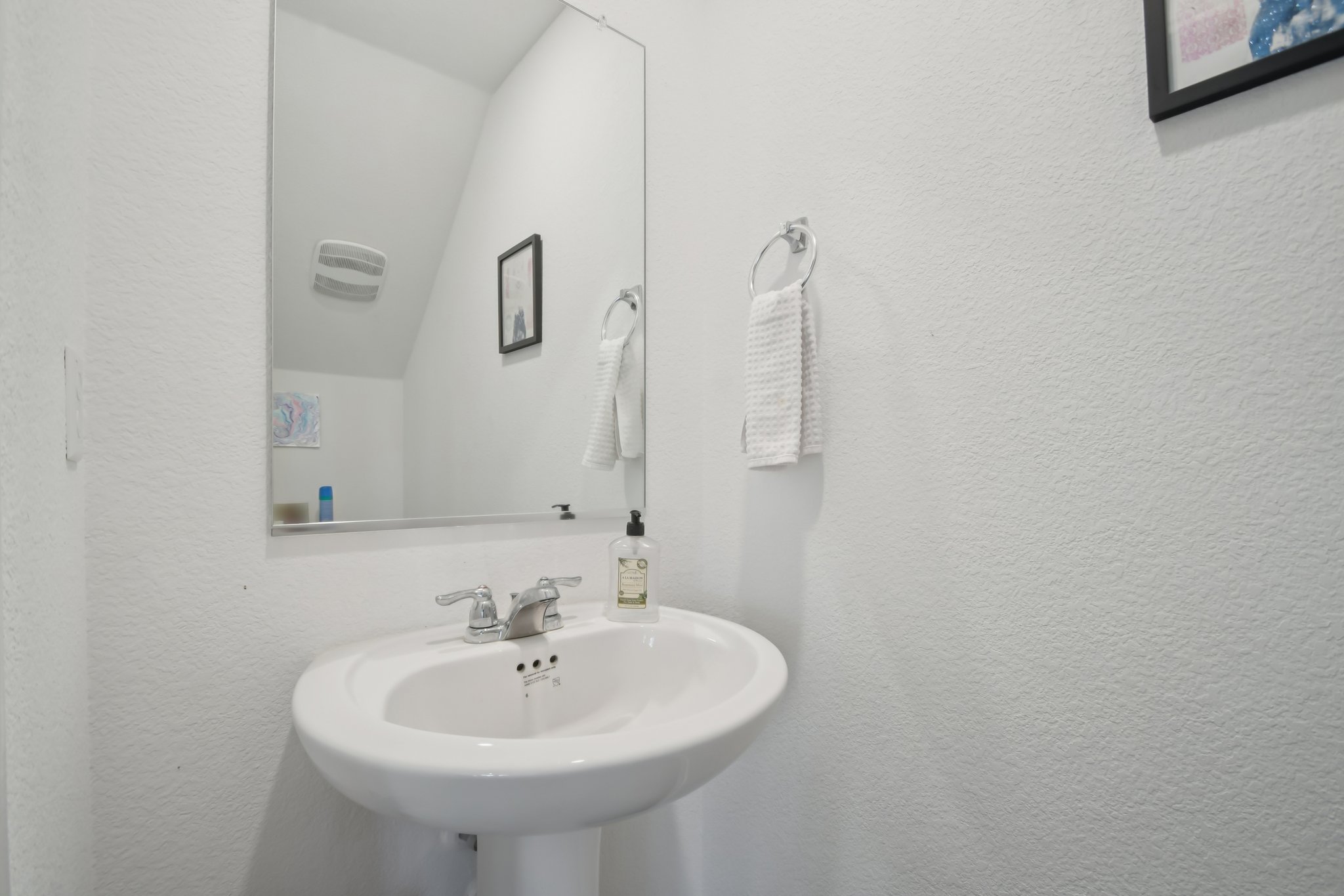 Powell St-S0702-014.jpg