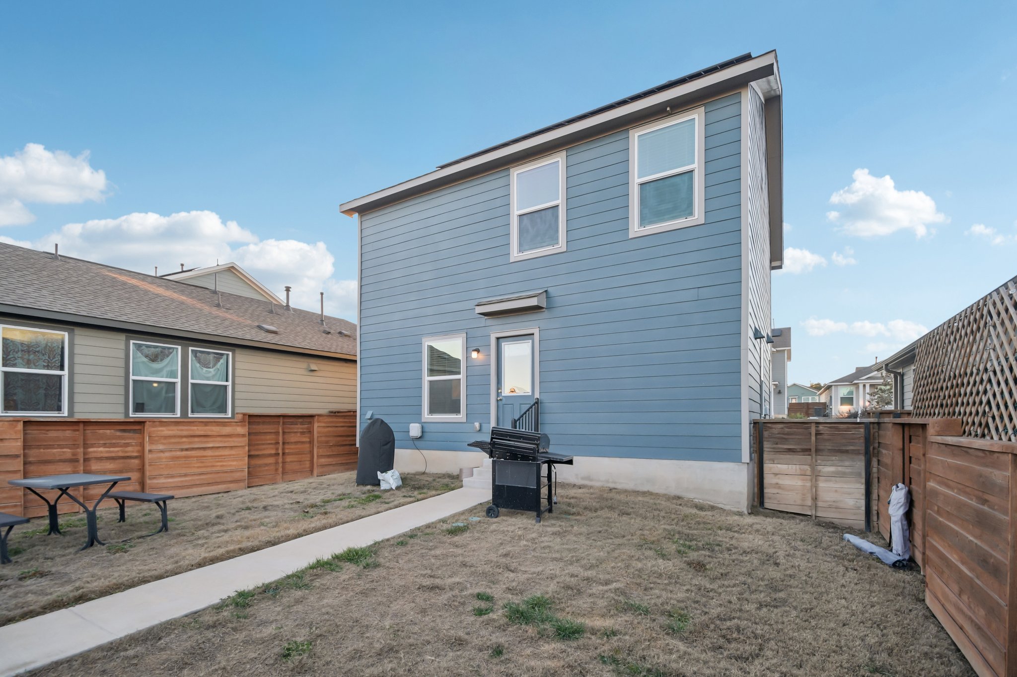 Powell St-S0702-027.jpg