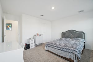 Powell St-S0702-021.jpg