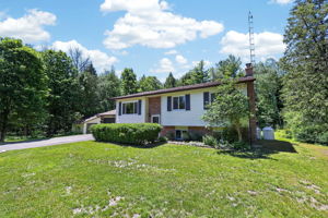  Photo 49