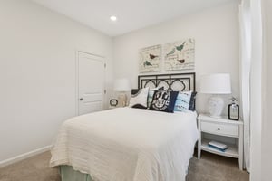 Denney St-S0107-026.jpg