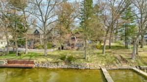  Photo 49