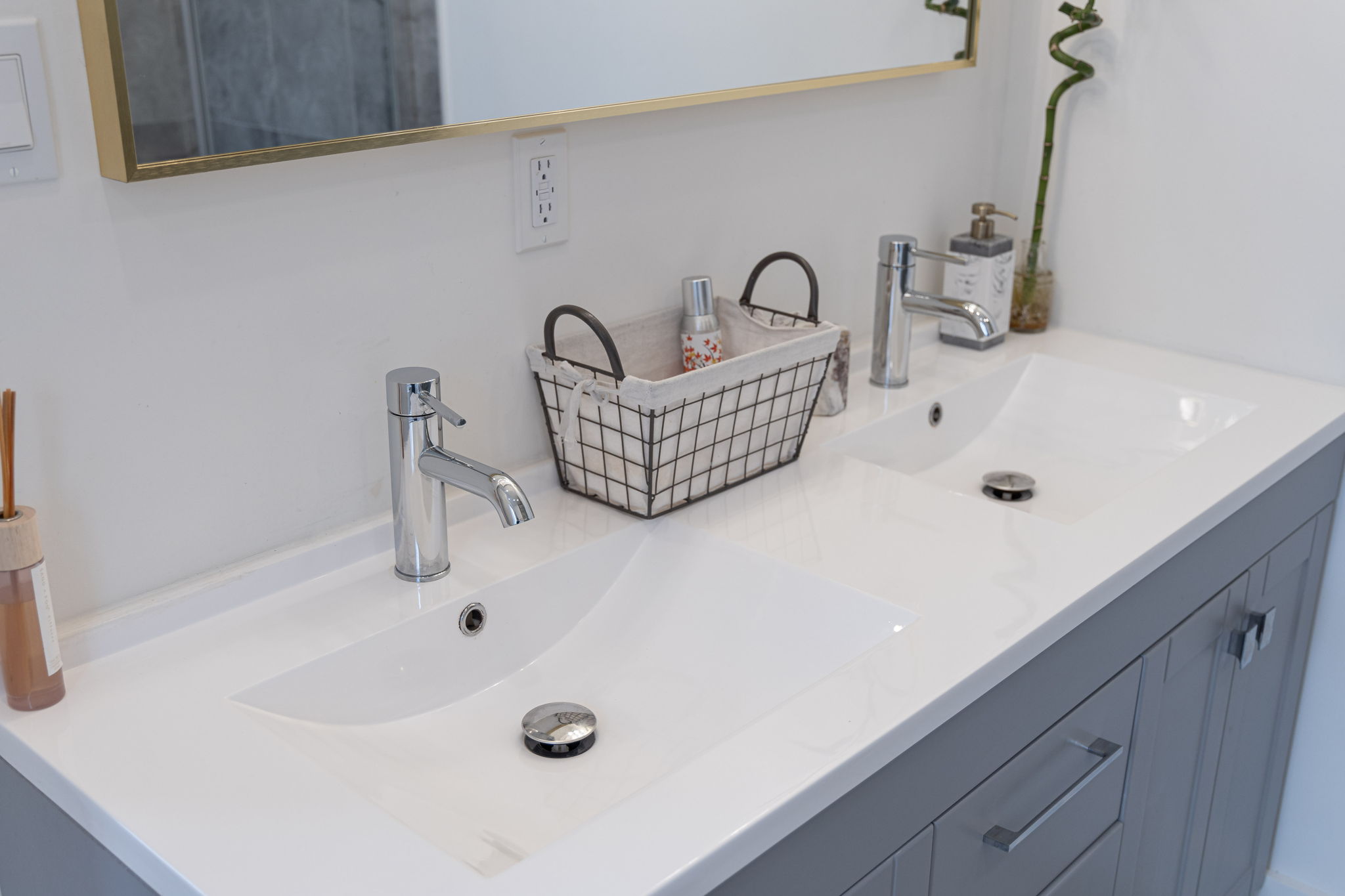 Toronto property showcase — delivered property photograph 46