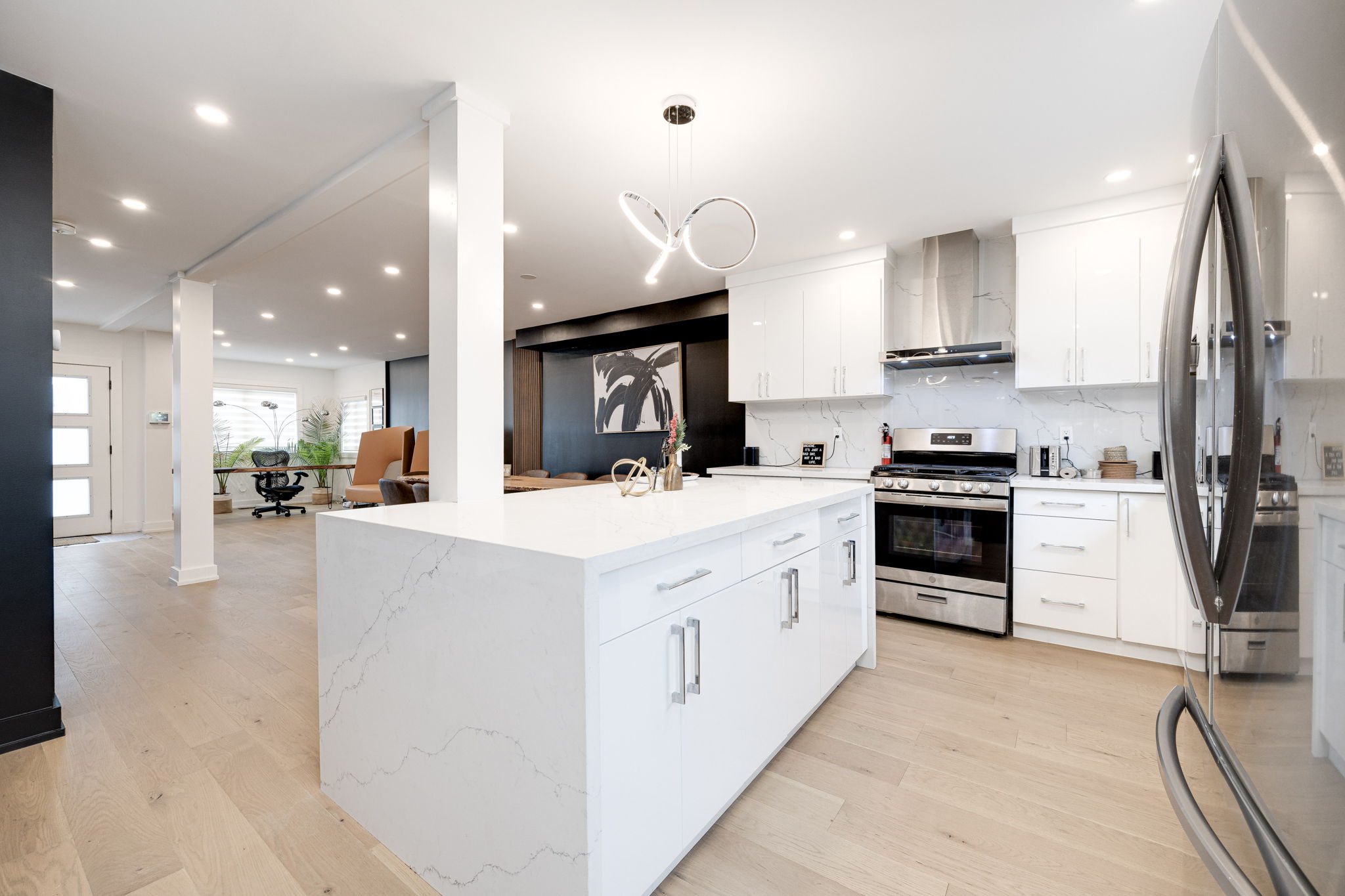 Toronto property showcase — delivered property photograph 9