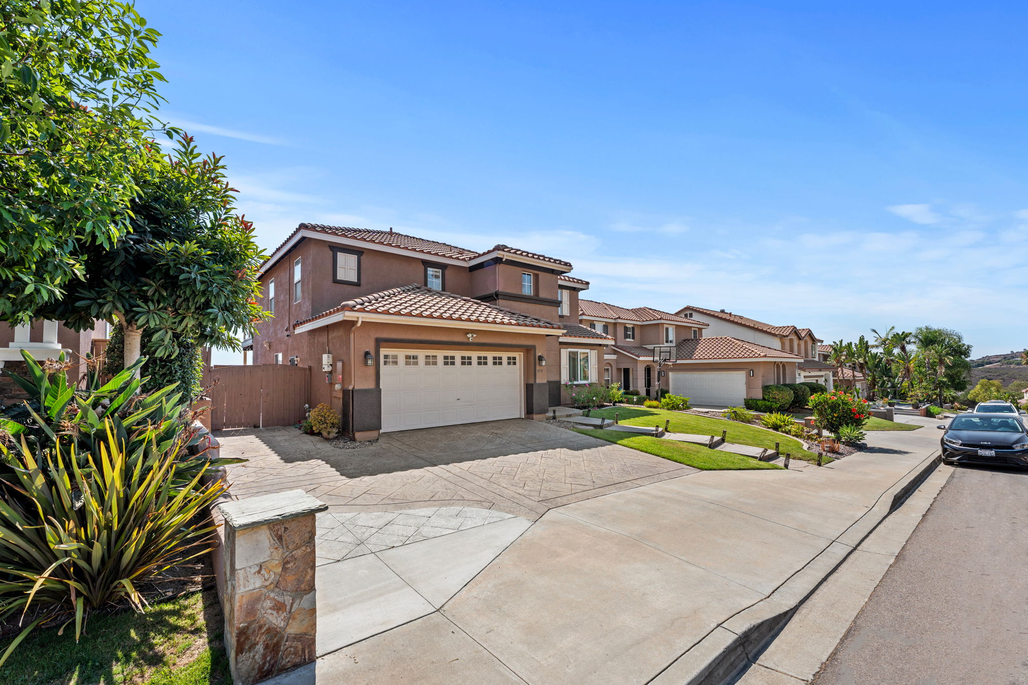 858 Via Barquero, San Marcos, CA 92069