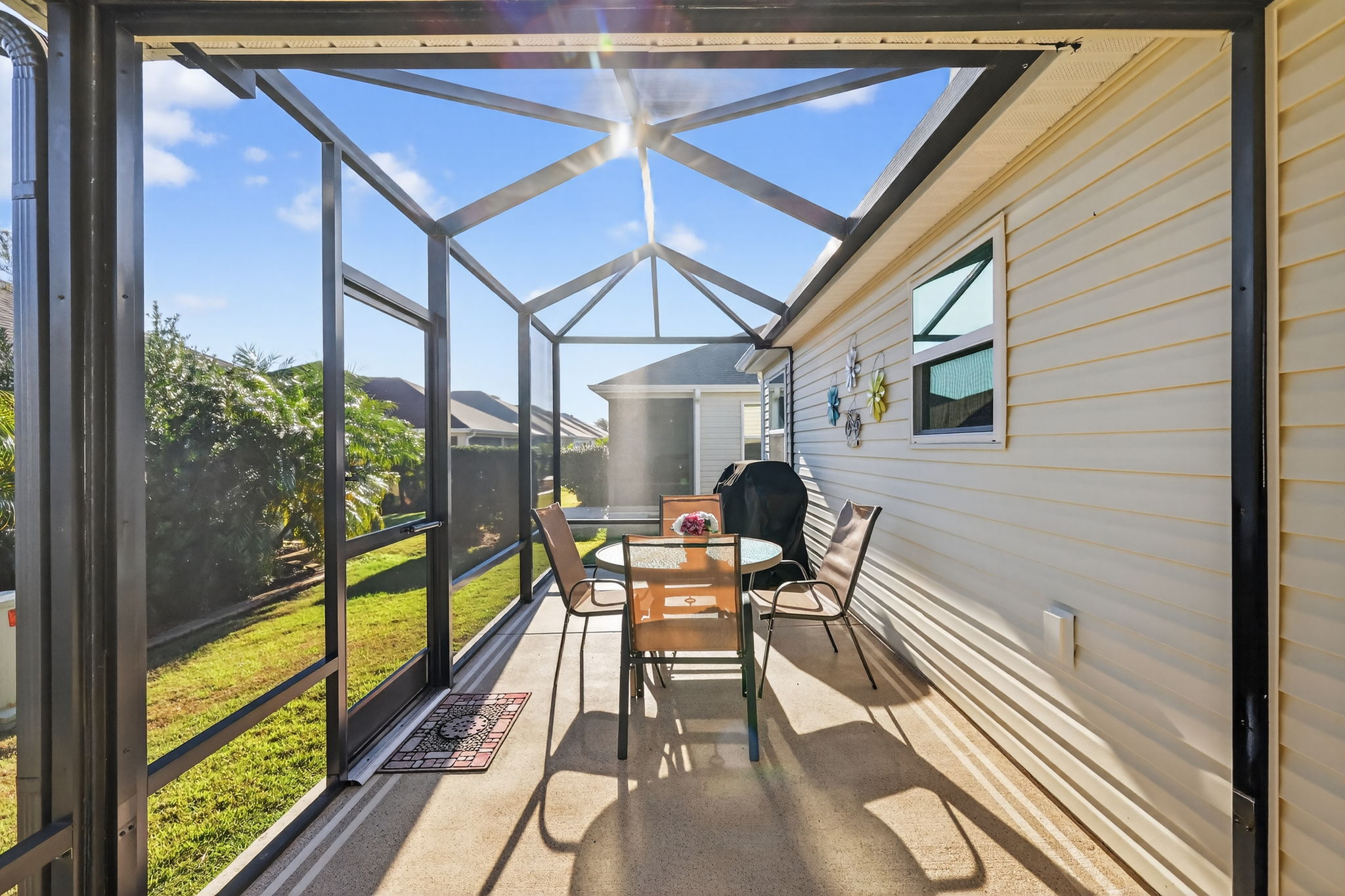 Lanai with Extended Birdcage