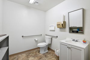  Photo 28