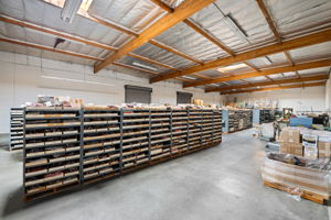  Photo 40