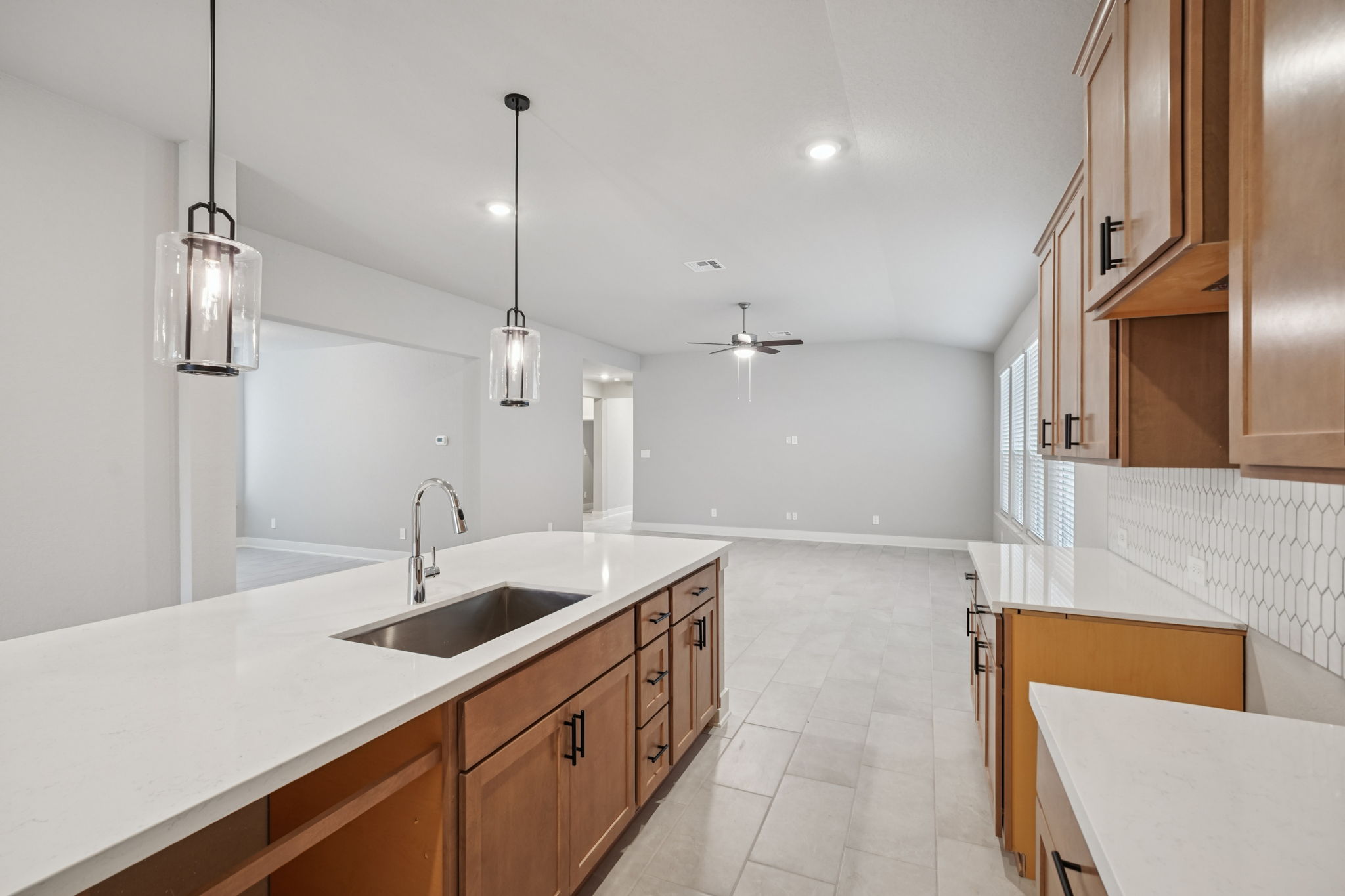 San Antonio - Estancia Ranch- 859 Shatterhand Blvd San Antonio TX 78260-013