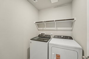 Austin - Americana Collection - 859 Sungrove Trl Andice TX 78628 - 024