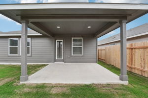 Austin - Americana Collection - 859 Sungrove Trl Andice TX 78628 - 032
