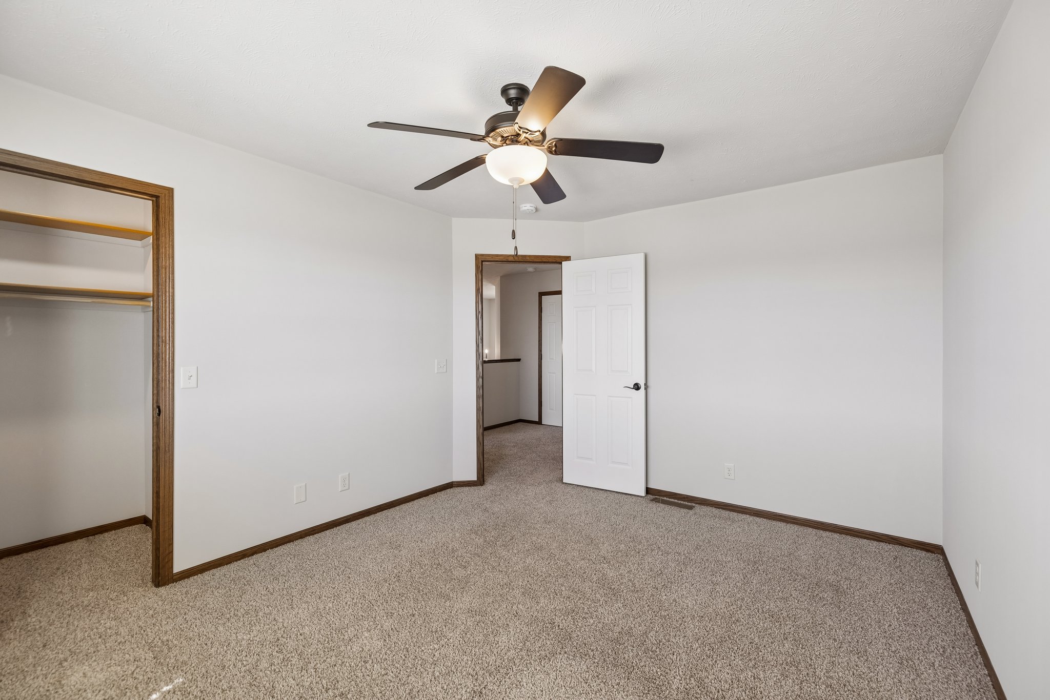 8380 - 859 W Desert Vis Dr_023.jpg