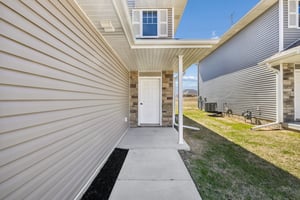 8380 - 859 W Desert Vis Dr_001.jpg