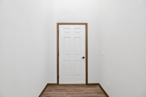 8380 - 859 W Desert Vis Dr_004.jpg