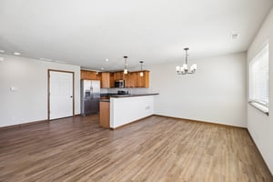 8380 - 859 W Desert Vis Dr_006.jpg