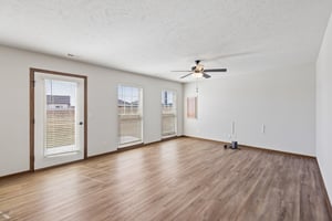 8380 - 859 W Desert Vis Dr_008.jpg