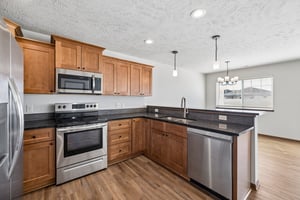 8380 - 859 W Desert Vis Dr_014.jpg