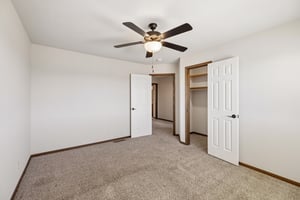 8380 - 859 W Desert Vis Dr_025.jpg