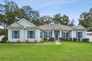 Welcome to 85902 Miner Pines Ct
