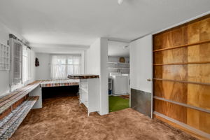  Photo 37