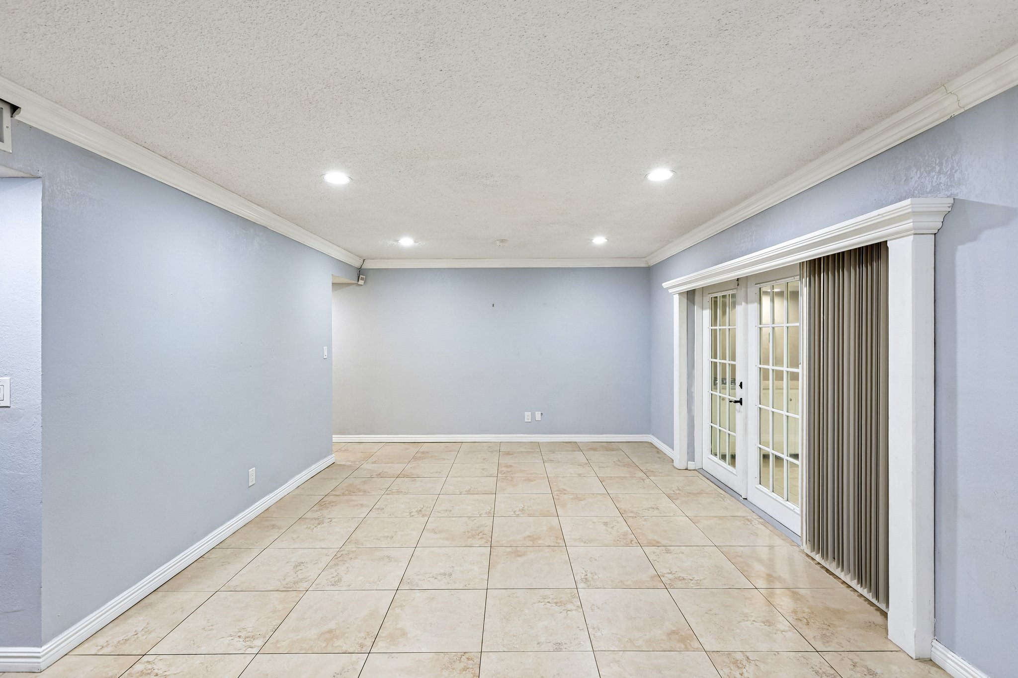 Ann Lee Ln-S1706-014.jpg