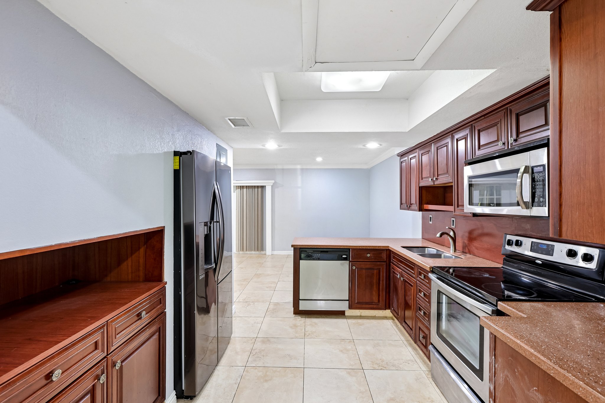 Ann Lee Ln-S1706-018.jpg